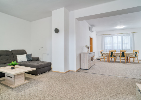 Na predaj 5-izbový rodinný dom v TOP lokalite v blízkosti Ružinova