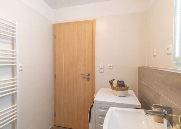 Na prenájom 2-izbový byt v Poprade s parkovacím miestom