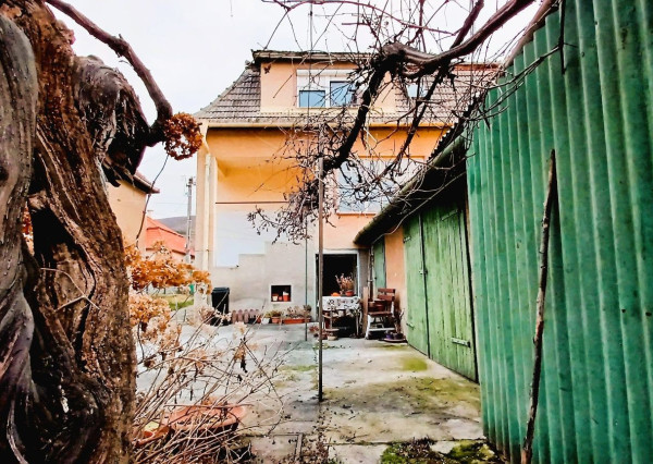 Exkluzívne na predaj 5i RD - Dolné Vestenice,s investičným potenciálom poz. 890 m2