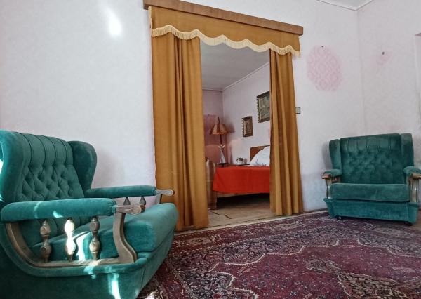 DOBRÁ LOKALITA -NOVÁ CENA- 5  izbový rodinný dom Bánovce nad Bebravou so záhradou 418m2 .