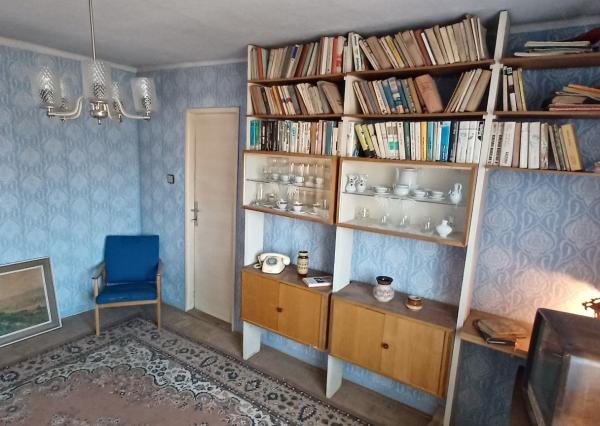 DOBRÁ LOKALITA -NOVÁ CENA- 5  izbový rodinný dom Bánovce nad Bebravou so záhradou 418m2 .