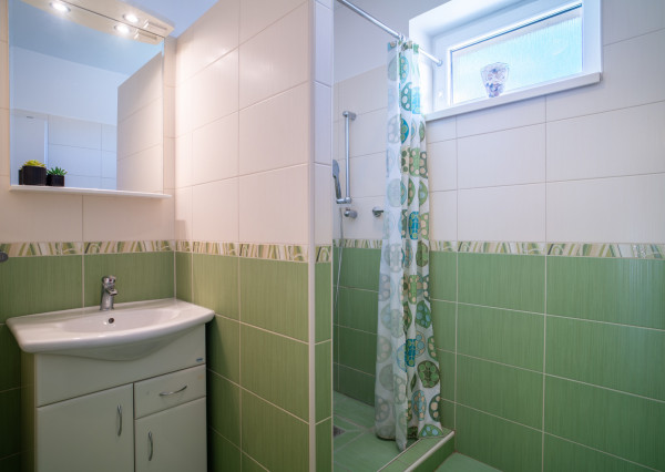 Na predaj priestranný 5-izbový rodinný dom v pokojnej lokalite mesta Gabčíkovo