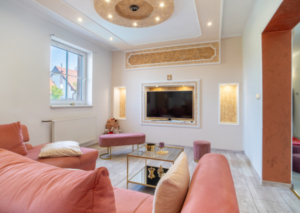 Na predaj priestranný rodinný dom v obci Zlaté Klasy