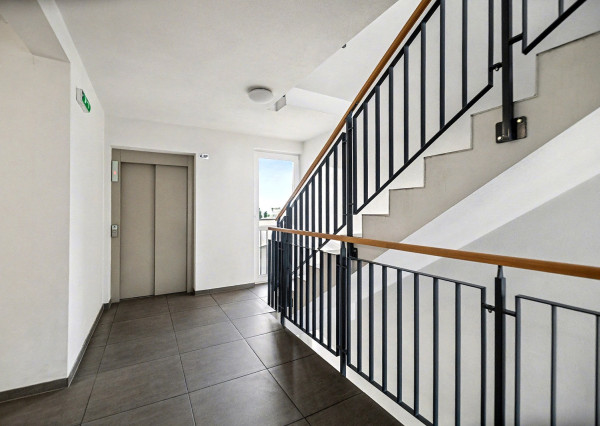 Na predaj moderný 2-izbový byt na Zlatovskej ulici v Trenčíne