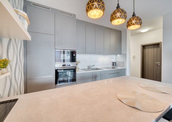 Na predaj 2-izbový zariadený byt v novostavbe Bory