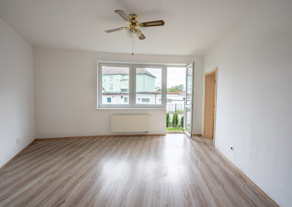 Na predaj 2-izbový byt v Nemšovej