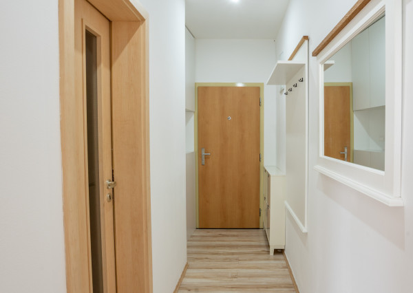 Na predaj 2-izbový byt v Nemšovej