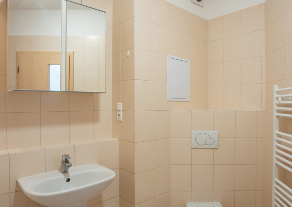 Na predaj 2-izbový byt v Nemšovej