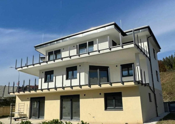 Exkluzívne v ponuke  6 luxusných apartmánov v najkrajšej lokalite Korutánska, v oblasti Villach