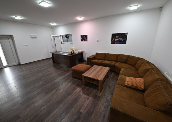 Športová hala,komerčný priestor s investičným potenciálom Prievidza.