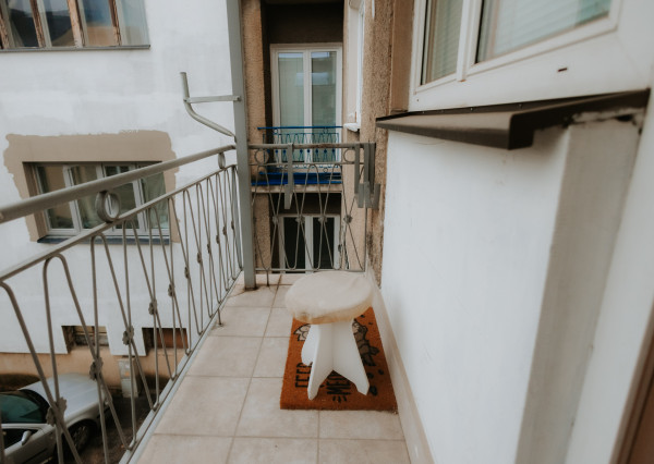 Na predaj čiastočne zariadený 2 izbový byt v Žiline