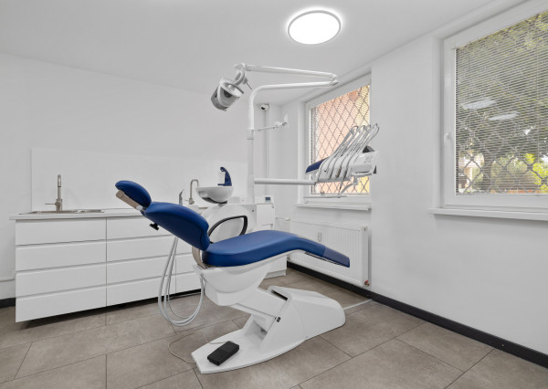 TOP CENA - Na predaj zubná klinika pri Zimnom štadióne v Bratislave