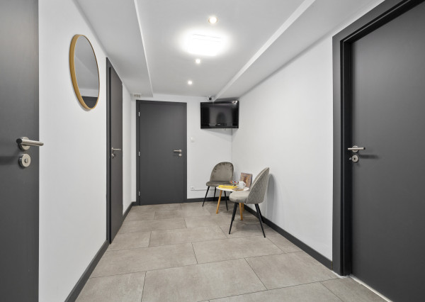 TOP CENA - Na predaj zubná klinika pri Zimnom štadióne v Bratislave