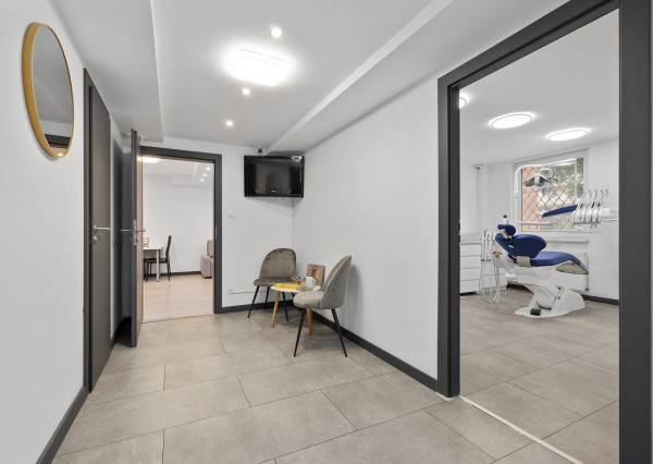 TOP CENA - Na predaj zubná klinika pri Zimnom štadióne v Bratislave