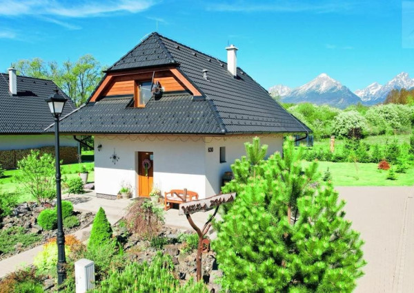 NA PREDAJ- chata /NOVOSTAVBA/ komplet zariadená / Vysoké Tatry- Stará Lesná  s panoramatickým výhľadom