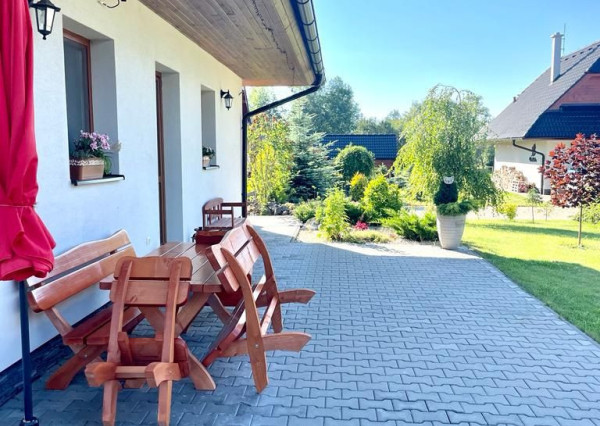 NA PREDAJ- chata /NOVOSTAVBA/ komplet zariadená / Vysoké Tatry- Stará Lesná  s panoramatickým výhľadom