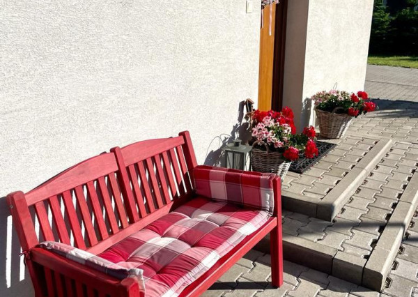 NA PREDAJ- chata /NOVOSTAVBA/ komplet zariadená / Vysoké Tatry- Stará Lesná  s panoramatickým výhľadom