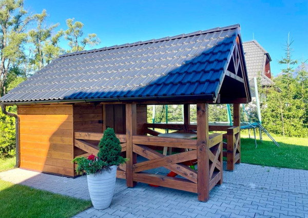 NA PREDAJ- chata /NOVOSTAVBA/ komplet zariadená / Vysoké Tatry- Stará Lesná  s panoramatickým výhľadom