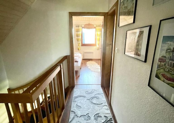 NA PREDAJ- chata /NOVOSTAVBA/ komplet zariadená / Vysoké Tatry- Stará Lesná  s panoramatickým výhľadom