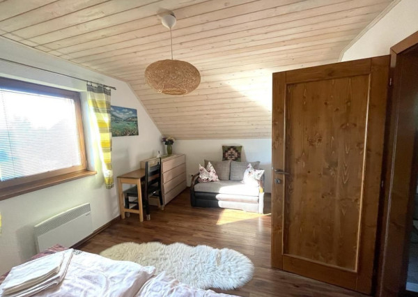 NA PREDAJ- chata /NOVOSTAVBA/ komplet zariadená / Vysoké Tatry- Stará Lesná  s panoramatickým výhľadom