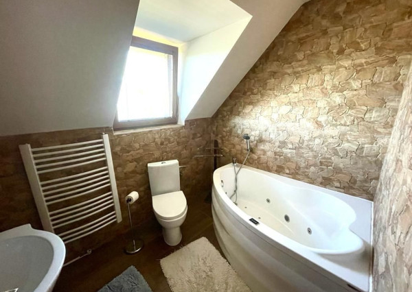 NA PREDAJ- chata /NOVOSTAVBA/ komplet zariadená / Vysoké Tatry- Stará Lesná  s panoramatickým výhľadom