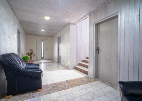 Na predaj polyfunkčná budova v obci Bardoňovo