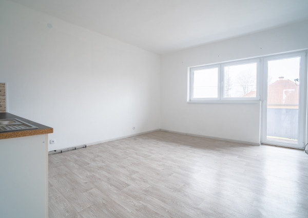 Na predaj polyfunkčná budova v obci Bardoňovo