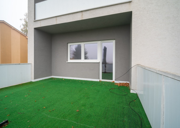 Na predaj polyfunkčná budova v obci Bardoňovo