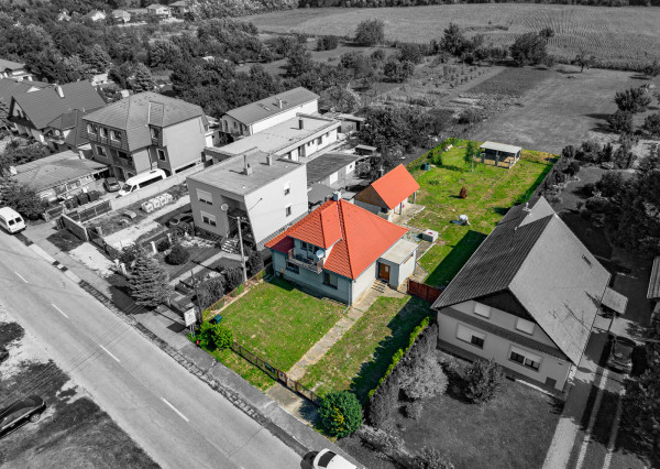 Na predaj zrekonštruovaný rodinný dom v Pate