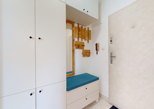 2 izbový byt, Štefana Králika, Devínska Nová Ves *** BYT JE IHNEĎ VOĽNÝ ***