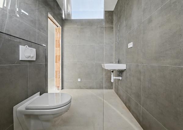 Na predaj skolaudovaný výnimočný 4-izbový byt s vlastnou záhradou vo Veľkom Orvišti