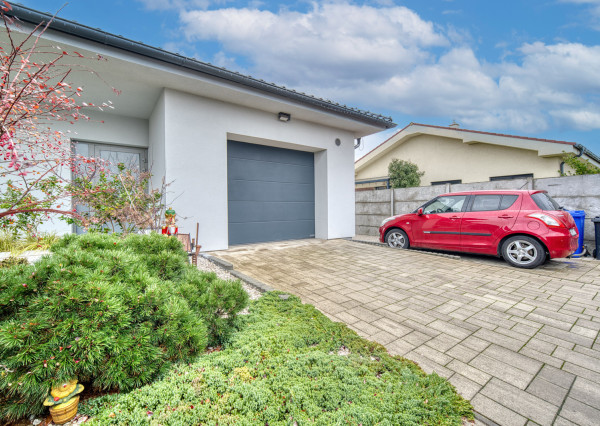 Na predaj atraktívna 4-izbová novostavba v Miloslavove