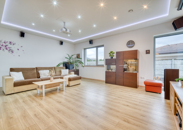 Na predaj atraktívna 4-izbová novostavba v Miloslavove