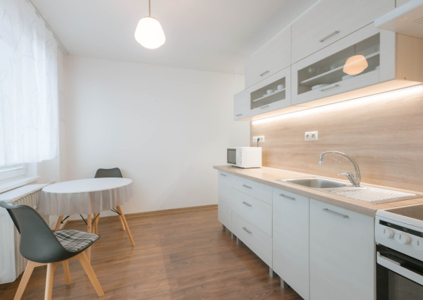 Na prenájom 2-izbový byt v Kusyckom Novom Meste