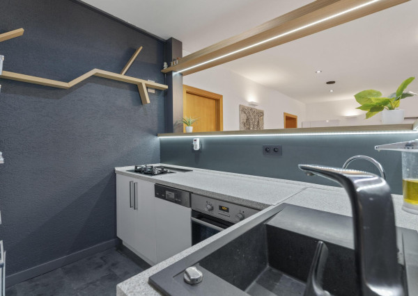 Na predaj štýlový penzión s priamym prístupom k vode v obci Blahová