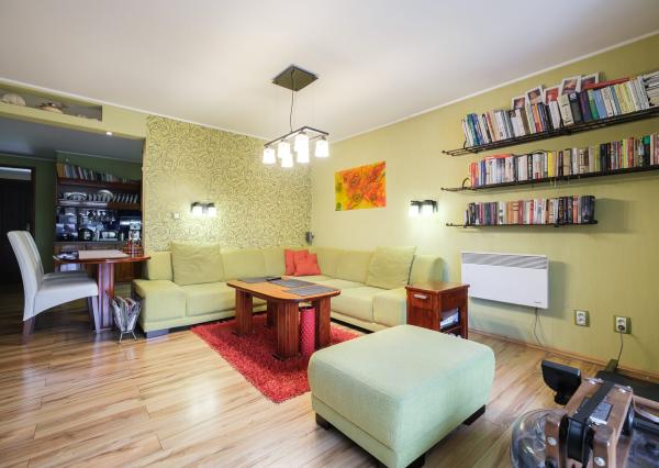 Na predaj priestranný rodinný dom s bazénom a rozsiahlym pozemkom v Bretejovciach