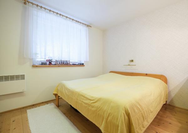 Na predaj priestranný rodinný dom s bazénom a rozsiahlym pozemkom v Bretejovciach