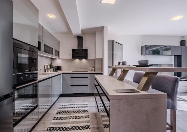 Na predaj novostavba 4-izbového luxusného rodinného domu v obci Dulova Ves – Vlčie doly