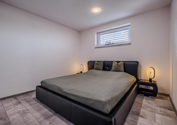 Na predaj novostavba 4-izbového luxusného rodinného domu v obci Dulova Ves – Vlčie doly