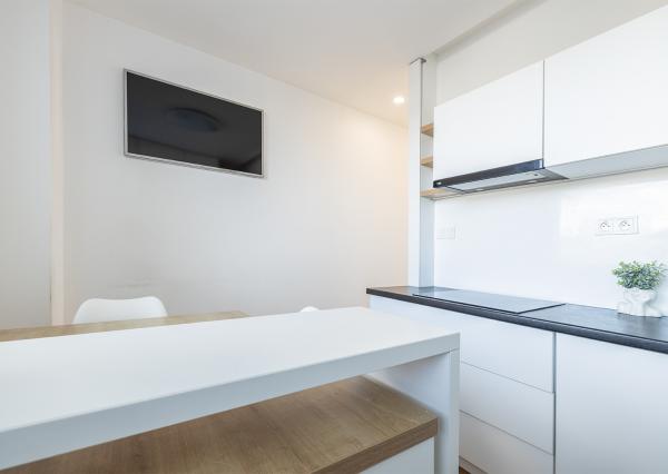 Na predaj slnečný 3-izbový byt v centre mesta Snina