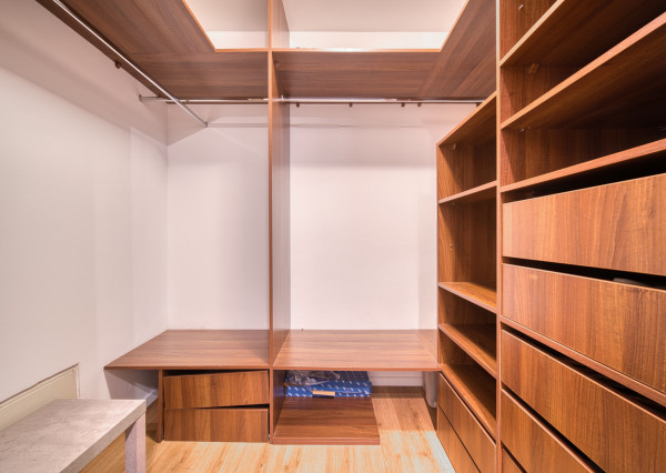 Na predaj 2-izbový byt s priestrannou terasou na Kolibe