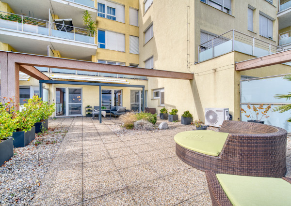 Na predaj 2-izbový byt s priestrannou terasou na Kolibe