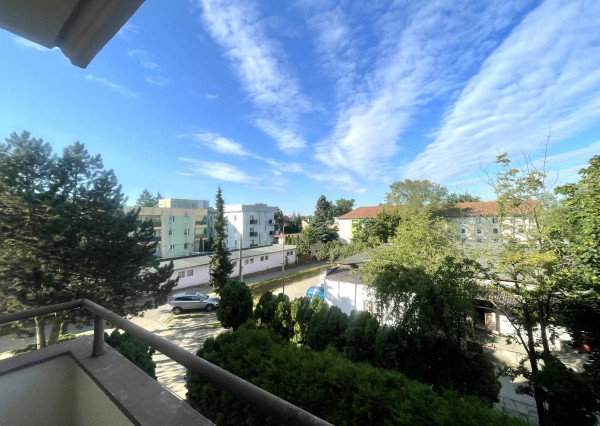 Prenájom krásneho 2 izb bytu v Bánovciach n/B s balkónom