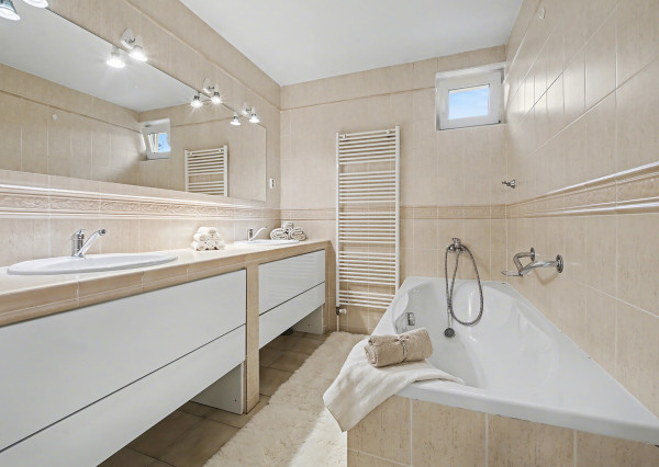 Na predaj rodinný dom v Považskej Bystrici - na Dedovci