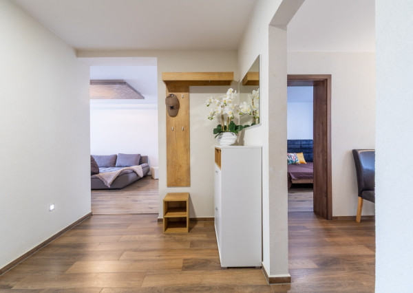 Na predaj zrekonštruovaný a zariadený 3-izbový byt v Trenčíne