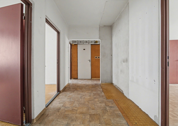 Na predaj priestranný 3-izbový byt v Martine - Zaturčie