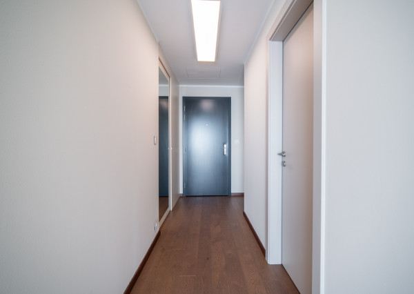 Na prenájom 2-izbový byt so šatníkom v Eurovea Tower – Bratislava