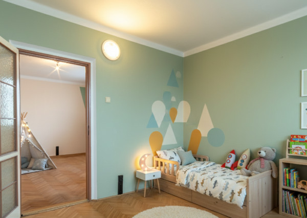 Na predaj 4-izbový byt v Spišskej Novej Vsi