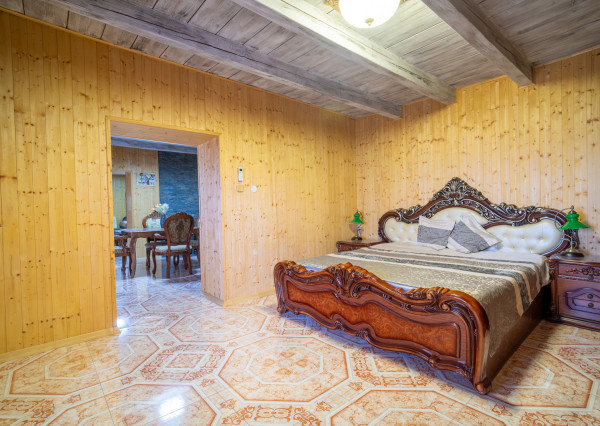 Na predaj kompletne zariadená chata v obci Bardoňovo