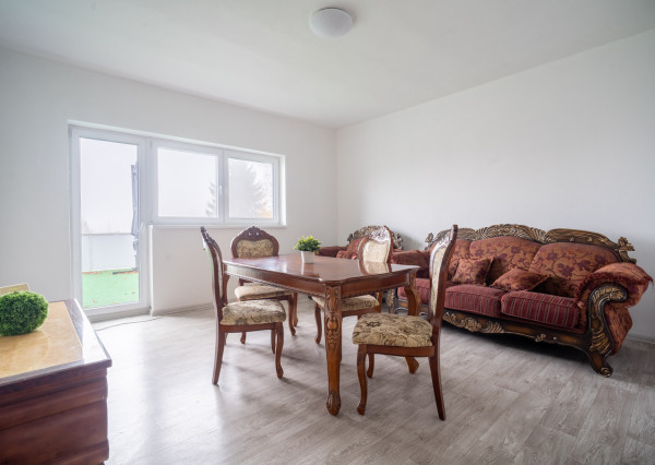 Na predaj polyfunkčná budova v obci Bardoňovo